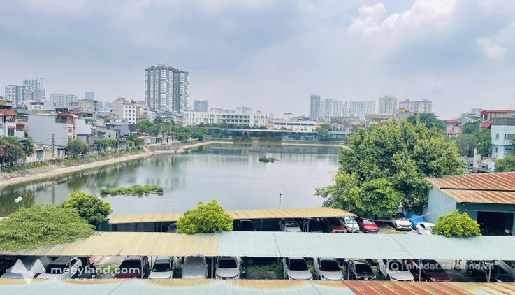 Cho thuê văn phòng: Cho thuê văn phòng: View hồ, ô tô tránh, KD đỉnh, trung tâm