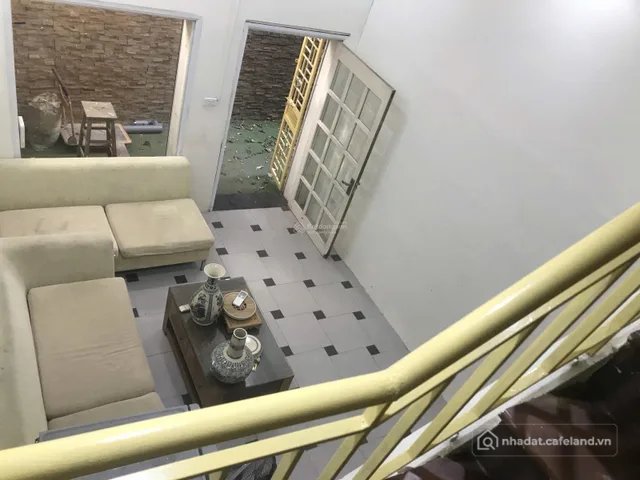 Cho thuê nhà riêng: HOÀNG HOA THÁM – BA ĐÌNH – 5 PHÒNG NGỦ – SÂN RIÊNG 15M² – FU