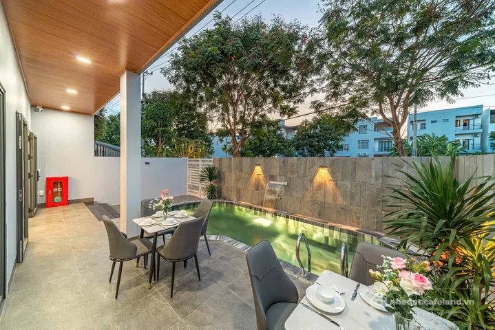 Cho thuê nhà riêng: CHO THUÊ VILLA HỒ BƠI 5PN KHU NAM VIỆT Á