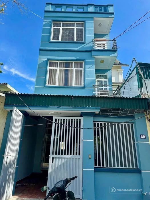 Cho thuê phòng trọ: Cho thuê phòng trọ: Cho thuê phòng trọ: Gần đường sông