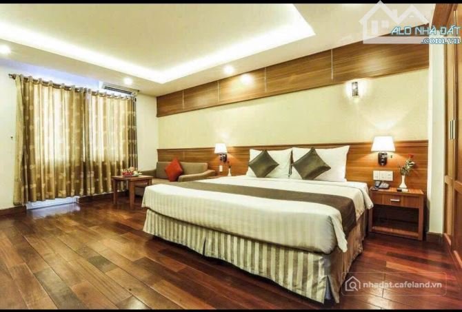 Bán nhà hàng - Khách sạn: BÁN KHÁCH SẠN 3 SAO , 125 PHÒNG , MẶT BIỂN TRẦN PHÚ ,