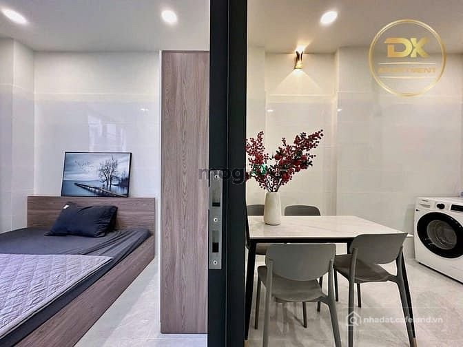 Cho thuê căn hộ chung cư: Căn hộ chung cư: Cho thuê căn hộ 1PN cửa sổ gần BX Miề
