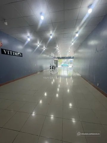 Cho thuê mặt bằng: Cho thuê Mặt bằng kinh doanh 269m2 giá 20 triệu tại - Chọn -