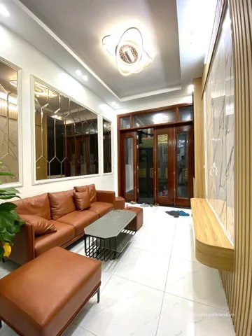 Cho thuê nhà riêng: Cho thuê nhà ngõ 575 KIM MÃ, Ba Đình. 20 triệu/tháng. Phù hợ