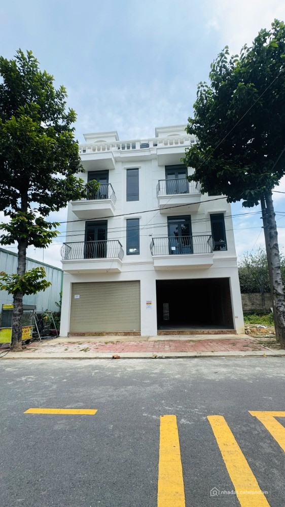 Bán Nhà Tân Hiệp Thành Phố Hồ Chí Minh