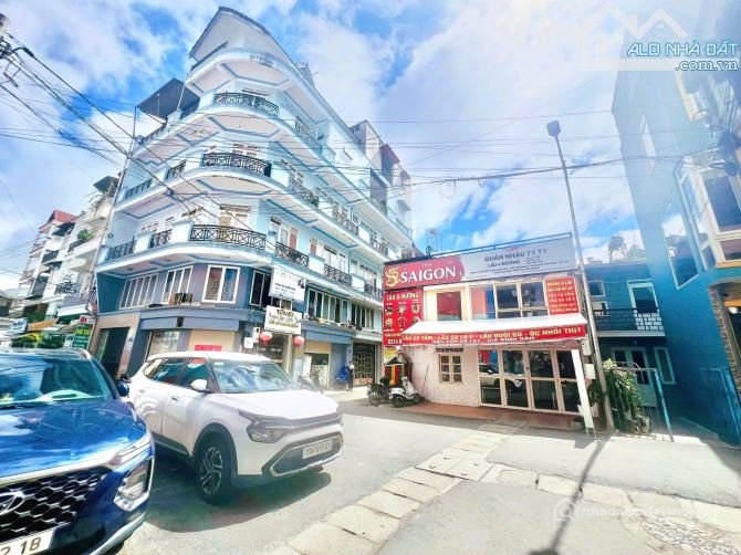 Bán nhà hàng - Khách sạn: CÁCH KHU HOÀ BÌNH ĐÀ LẠT 350m NHÀ CHIỀU NGANG 8m XÂY