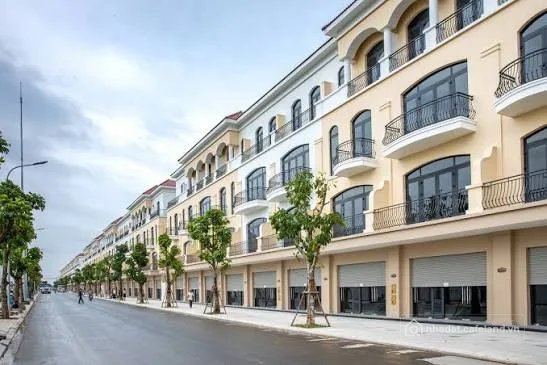 Bán căn hộ Mini, Dịch vụ: Bán lô liền kề 100m đường thông oto tránh trung tâm Nế