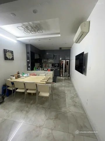 Cho thuê nhà riêng: Cho thuê Nhà riêng 70m2 giá 20 triệu tại Đường Âu Cơ - Chọn