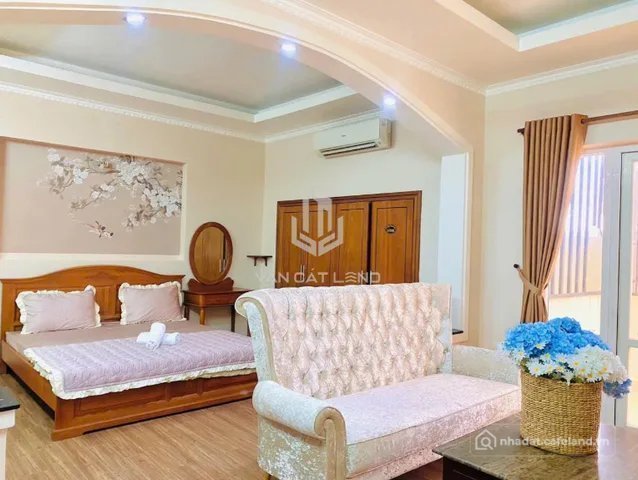 Bán nhà hàng - Khách sạn: Bán nhà hàng - Khách sạn: Bán nhà hàng - Khách sạn: Bá