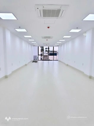 Cho thuê văn phòng: Văn phòng cực đẹp tại 93 Hoàng Văn Thái 100m2 giá chỉ 14.4 t