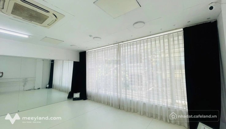 Cho thuê văn phòng: Chính chủ cho thuê văn phòng Nguyễn Ngọc Nại 110m2 giá chỉ 1