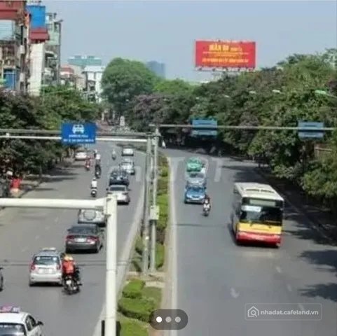 Cho thuê mặt bằng: ⭐️Cho thuê nhà mặt phố vị trí Vàng đẹp nhất phố Kim Mã, Ba Đì