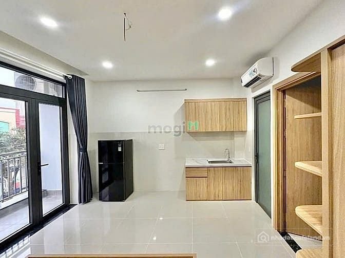 Nhà hàng - Khách sạn: 🦋Ngay Đại Học UFM, Có ban công full nội thất. An Ninh, Tha