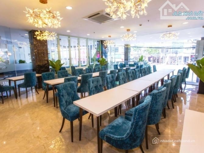 Bán nhà hàng - Khách sạn: Cần bán khách sạn 10 tầng góc đường Đống Đa, Hải Châu