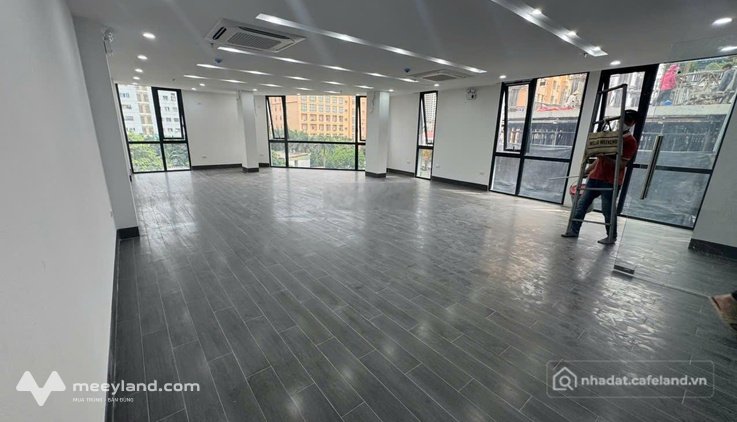Cho thuê văn phòng: Cho thuê văn phòng Hữu Thọ DT 100m2 tòa văn phòng đẹp