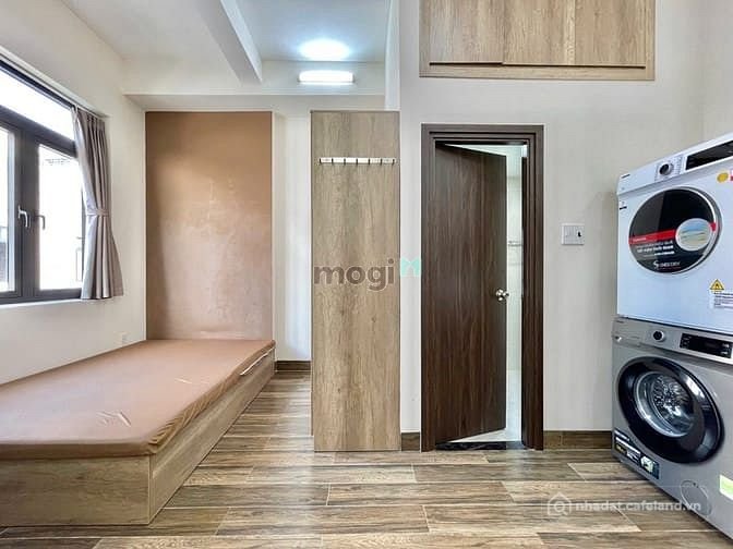 Biệt thự: Studio Ban Công - MG Máy Sấy Riêng - Full NT Tone Gỗ Gần Cầu Thị Ngè