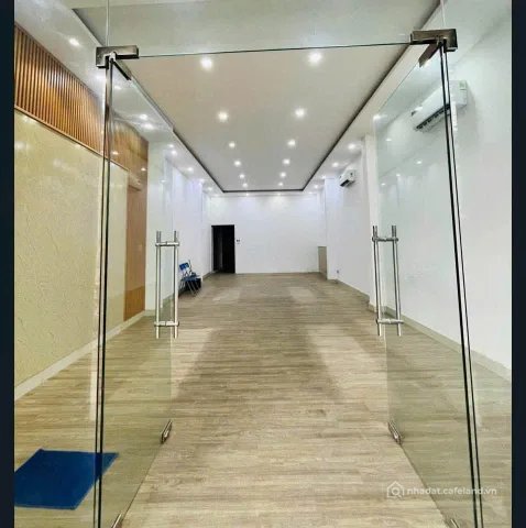 Cho thuê nhà riêng: CHO THUÊ NHÀ 3 TẦNG MT PASTEUR