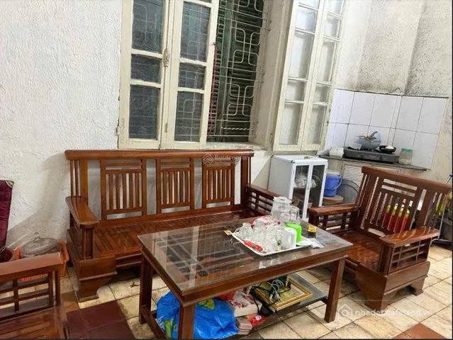 Cho thuê nhà riêng: HIẾM! Tầng 1 biệt thự Pháp cổ Nguyễn Huy Tự 30m² + sân rộng