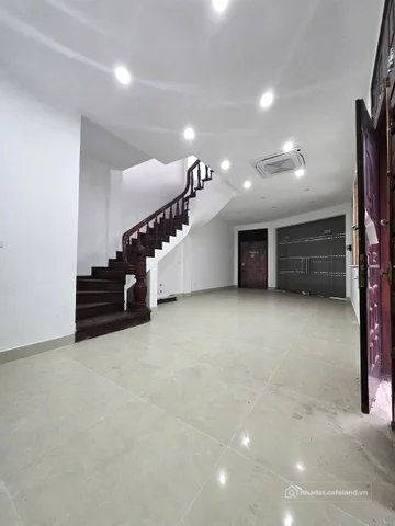 Cho thuê nhà riêng: Cho thuê nhà ngõ 293 KHUẤT DUY TIẾN, CẦU GIẤY. 40 triệu/thán