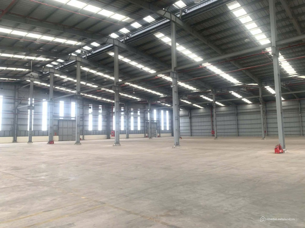 Nhà máy cho thuê trong KCN Phố Nối, Hung Yên. DT 4000m2, bàn giao ngay
