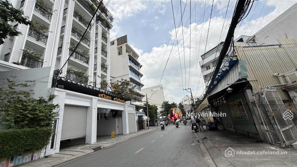 Bán kho, nhà xưởng: Ngang 11m 193tr/m2 rất hiếm! mặt tiền cách 300m ra metro, tr