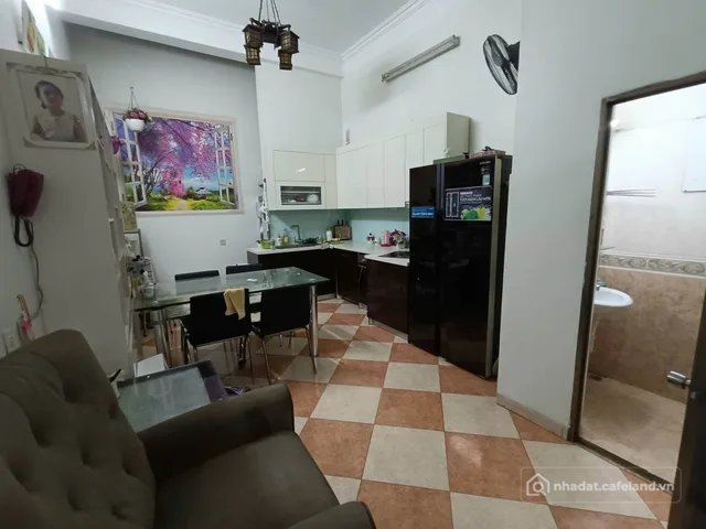 Cho thuê nhà riêng: Cho thuê nhà ngõ 112 NGỌC KHÁNH, Ba Đình. 14 triệu/tháng. Ưu