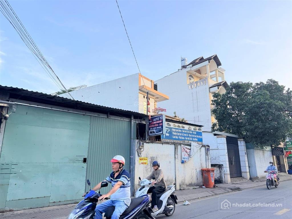 Bán kho, nhà xưởng: Bán đất mặt tiền đường số 39 p. bình trưng tây quận 2