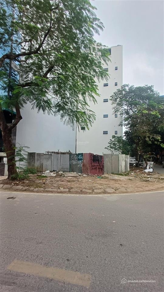Bán kho, nhà xưởng: Bán đất mặt phố văn hội 220m2, lô góc 2 mặt tiền, giá 44 tỷ
