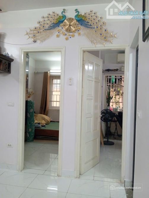 Bán căn hộ Mini, Dịch vụ: B.án ccmn 2 ngủ tại xuân đỉnh , gần trục lớn phạm văn