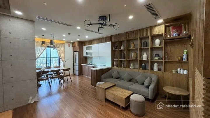 Cho thuê căn hộ chung cư: Cho thuê Căn hộ Golden Park Phạm Văn Bạch- Phường Yên