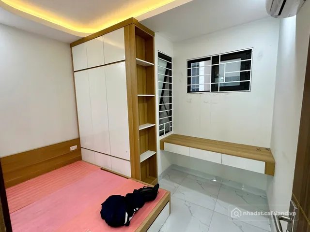 Cho thuê căn hộ chung cư: Cho thuê 2PN cực đẹp đủ đồ tại ngõ 110 Nguyễn Trãi, Ng