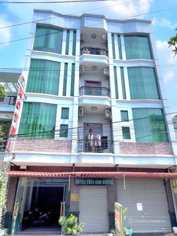 Bán nhà hàng - Khách sạn: Bán Khách sạn 180m2 có sẵn 180 m2 thổ cư giá 12 tỷ tại