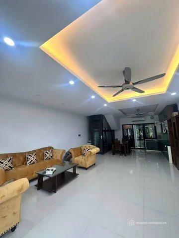 Cho thuê nhà riêng: Cho thuê Nhà riêng 90m2 giá 28 triệu tại Đường Xuân Phương P