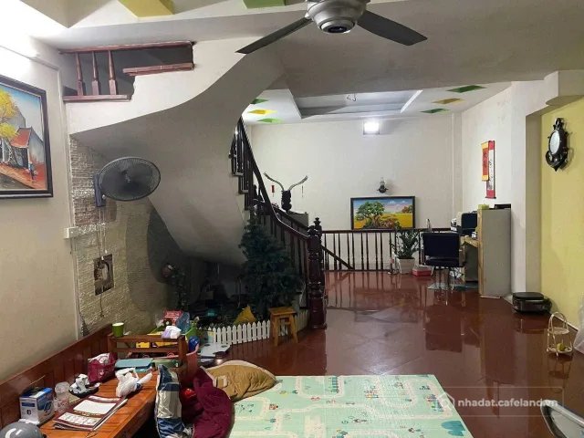 Cho thuê nhà riêng: Cho thuê Nhà riêng 45m2 giá 13 triệu tại Đường Giải Phóng Ph