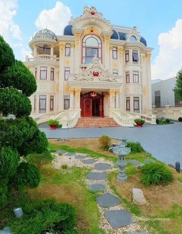 Bán căn hộ Mini, Dịch vụ: Bán Tòa nhà - Building 3923m2 có sẵn 1000 m2 thổ cư gi