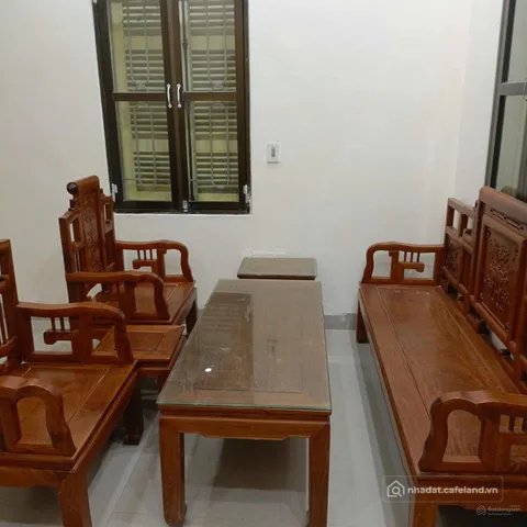 Cho thuê nhà riêng: VĂN CHƯƠNG – ĐỐNG ĐA – MẶT TIỀN 4,5M – 4 TẦNG 1 TUM – 3PN –