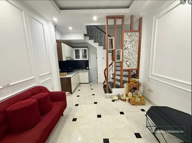 Cho thuê nhà riêng: THỊNH HÀO 2 – TÔN ĐỨC THẮNG – ĐỐNG ĐA – 30M² × 5 TẦNG – 3PN