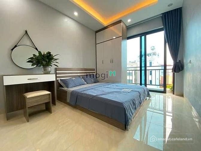 Nhà hàng - Khách sạn: Lotte Liễu Giai Mới Tinh Full Đồ Thang Máy Ban Công Giá Tố