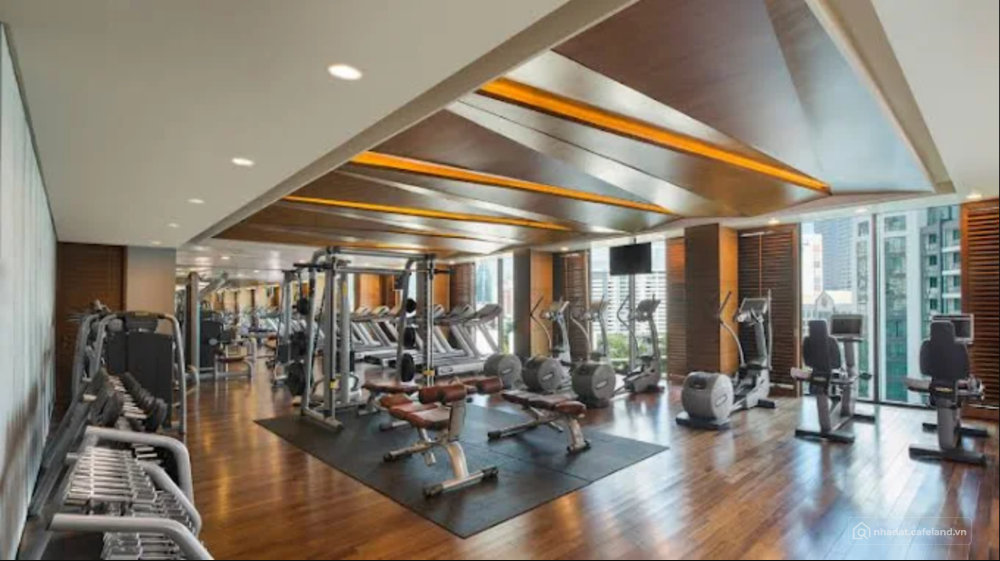 CHO THUÊ KHÁCH SẠN 3 SAO - GÓC 2MT HOÀNG VĂN THỤ- NGANG 15M- GIÁ: 450 TR/TH