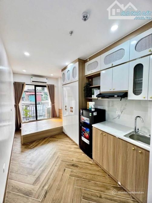Bán căn hộ Mini, Dịch vụ: Bán CHDV gần ĐH Bách - Kinh - Xây, 55m² x 7T, xây mới,
