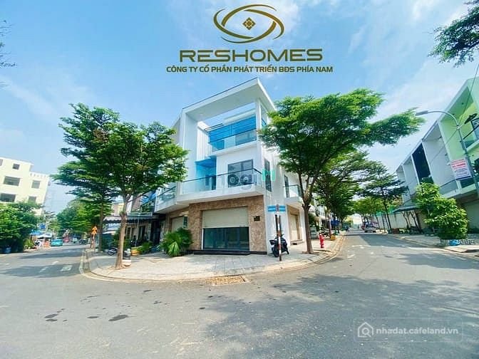 Biệt thự: Cho THUÊ nhà đẹp 1T2L góc 2 mặt tiền KDC Long Châu, P.Tam Hiệp
