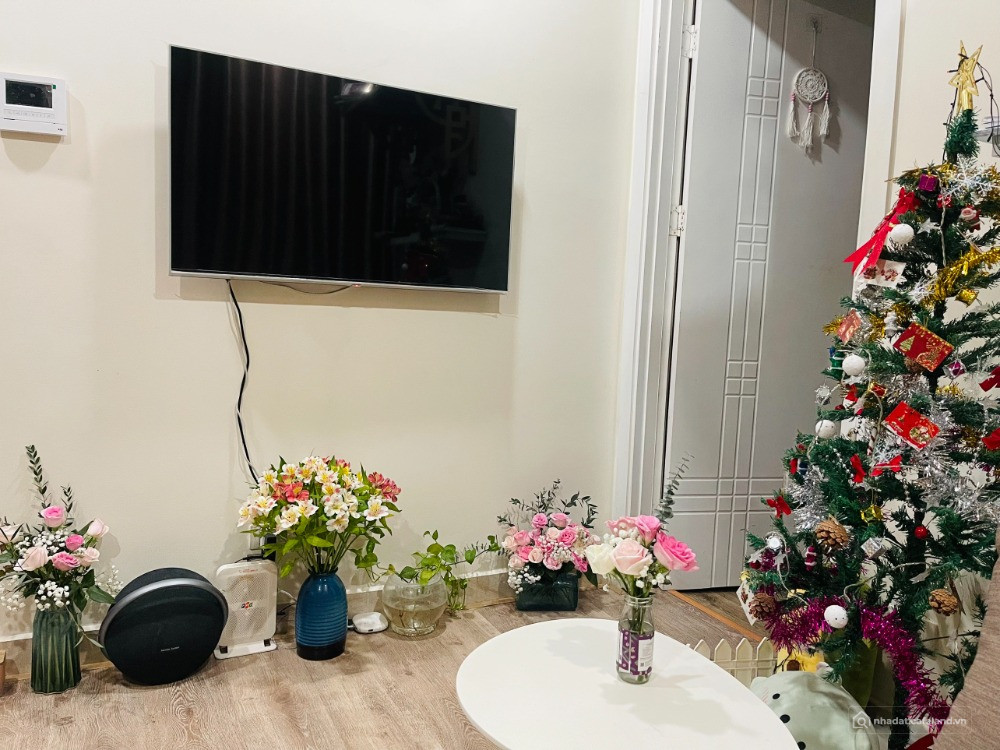 CẦN TIỀN BÁN NHANH - căn 1 ngủ 49m2 tại CC Ecolife Capitol GIÁ 4.x tỷ