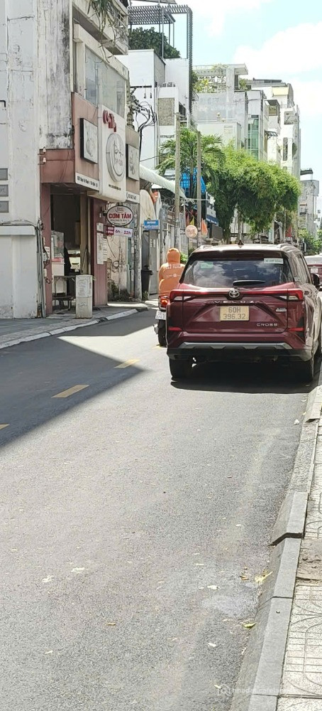 Bán nhà chính chủ trung tâm Quận 1: 32 Huyền Quang, Phường Tân Định, TP. Hồ Chí Minh