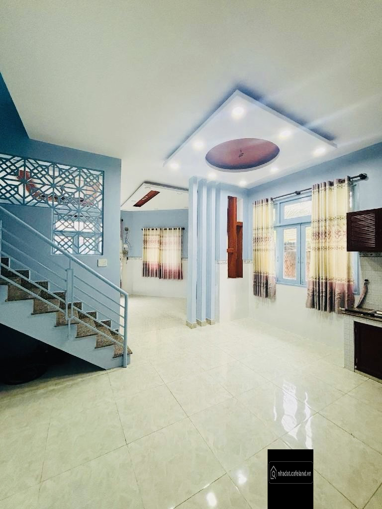 NHÀ LÔ GÓC LÊ ĐÌNH CẨN GIÁP TÊN LỬA-HẺM XE HƠI-68M2-2 TẦNG-3PN-KO LỘ GIỚI-4.8T