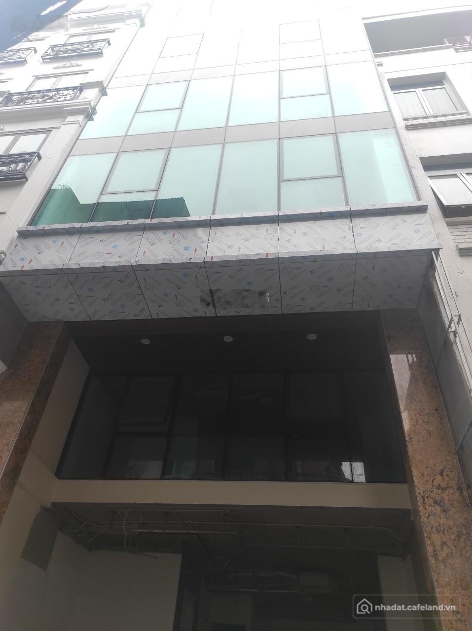 Nhà riêng: Cho thuê nhà riêng tại Bạch Mai, Hai Bà Trưng 140m2 9 tầng, MT 9m ốp