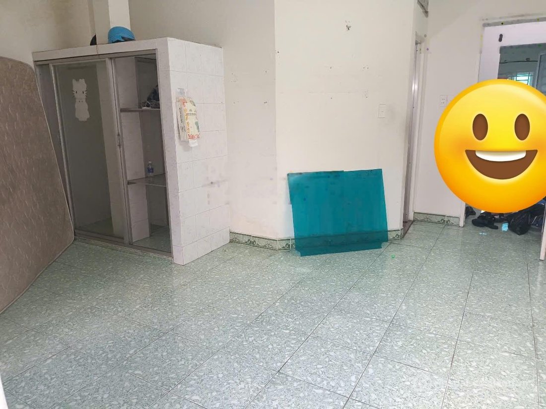 Phòng trọ: Cho thuê nhà trọ 1PN, 1WC, 25m2, 2,2 triệu tại Phan Văn Hớn, P. Đông