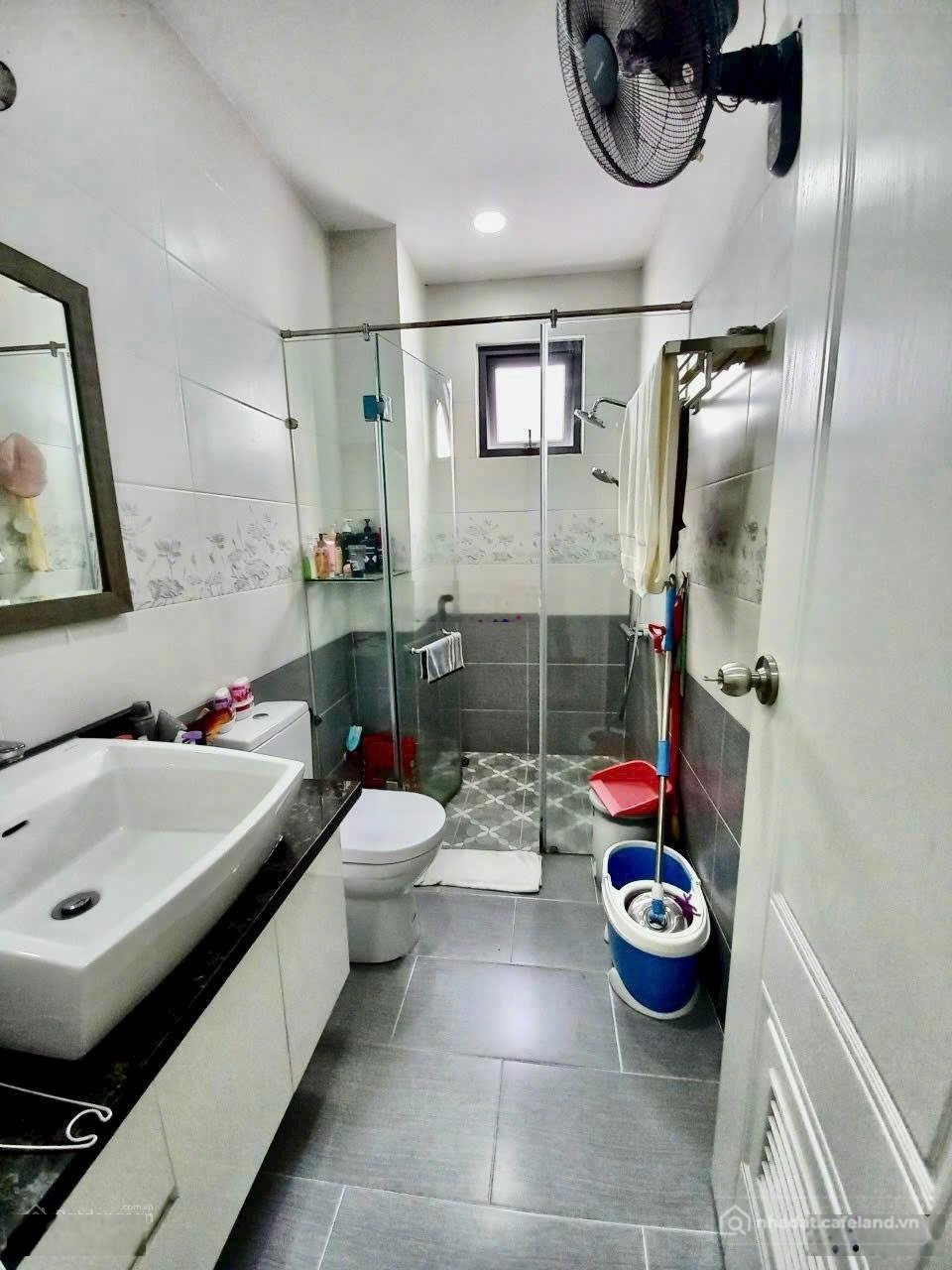 Nhà riêng: Nhà nguyên căn KDC Kiều Đàm 793 Trần Xuân Soạn - Tân Hưng