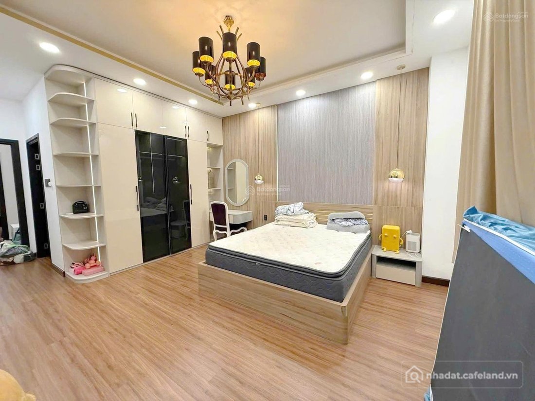 Nhà riêng: Hàng hiếm MT Huỳnh Tấn Phát Q7 ngang 6,5m, 162m trệt lầu full NT chỉ