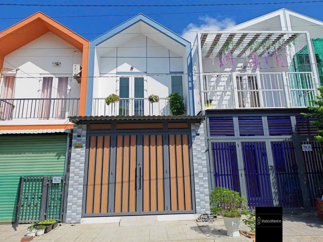 bán nhà 1 trệt 1 lầu đường nhựa 6m, có nội thất giá 1 tỷ 380 tr