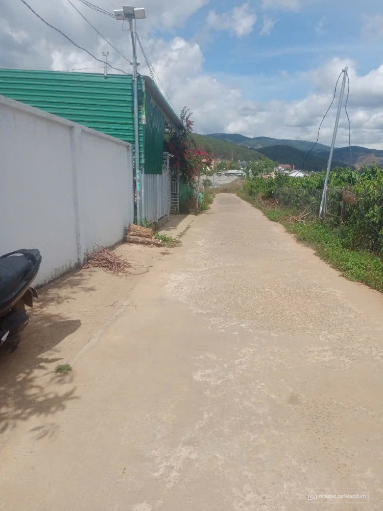 cần bán gấp mê linh vùng ven dalat giá ngộp